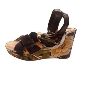 BORN Salton Wedge Sandal Black Leather Fabric Covered Heel